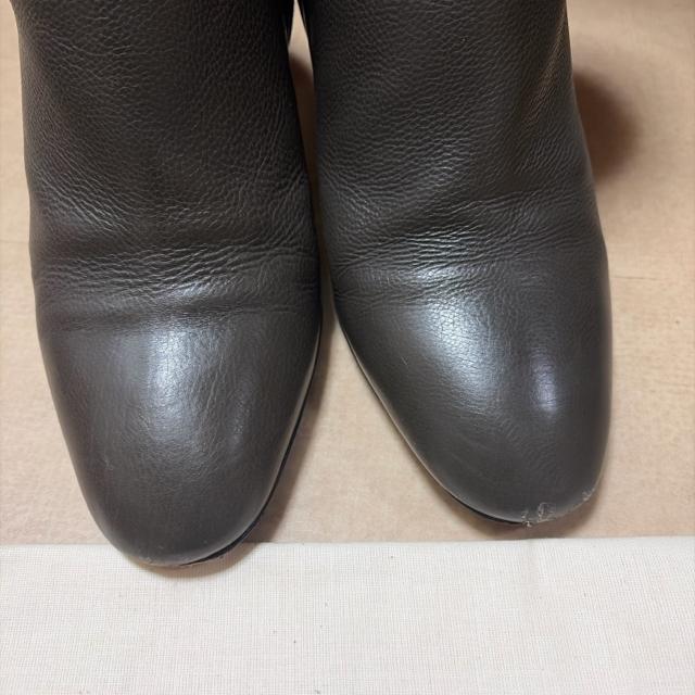 サルヴァトーレフェラガモ ハーフブーツ < ブランド サルヴァトーレフェラガモ ハーフブーツ < ブランドの