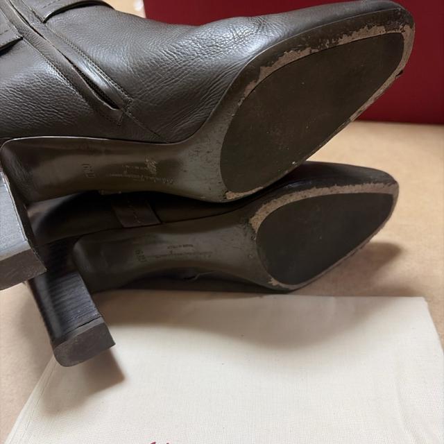 サルヴァトーレフェラガモ ハーフブーツ < ブランド サルヴァトーレフェラガモ ハーフブーツ < ブランドの