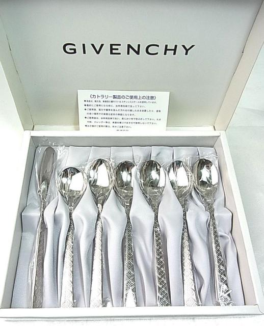 500�~�X�^�y���K�i�E�V�i�zGIVENCHY�i�W�o���V�B�j���[�j���O 7�s�[�X�Z�b�g �X�e�����X��