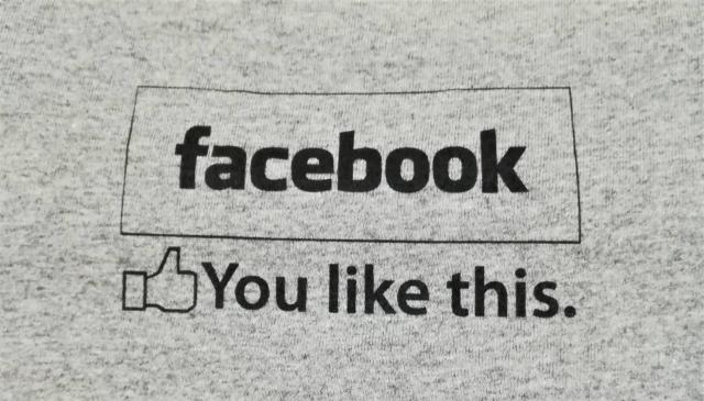 フェイスブック★facebook★おもしろTシャツ★グレー★XL★ < 男性ファッション  フェイスブック★facebook★おもしろTシャツ★グレー★XL★ < 男性ファッションの