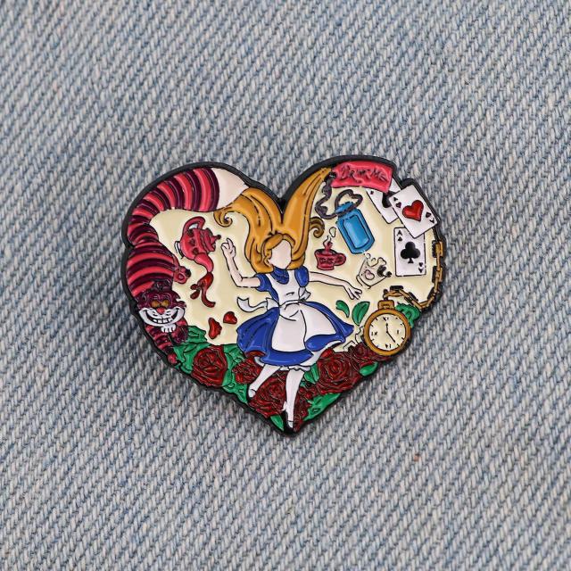 新品 不思議の国のアリス ピンブローチ ピンバッジ ピンズ < 女性アクセサリー/時計  新品 不思議の国のアリス ピンブローチ ピンバッジ ピンズ < 女性アクセサリー/時計の