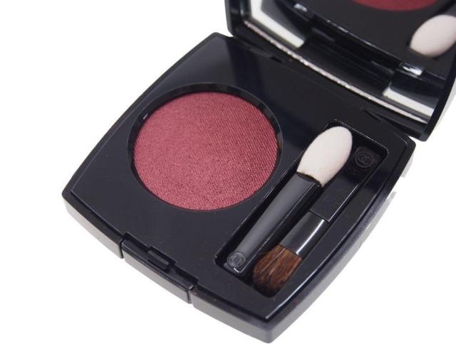 シャネル アイシャドウ オンブル プルミエール パウダー プードゥル 36 デゼール ルージュ 付属品付き CHANEL【鑑定済】 < ブランド  シャネル アイシャドウ オンブル プルミエール パウダー プードゥル 36 デゼール ルージュ 付属品付き CHANEL【鑑定済】 < ブランドの