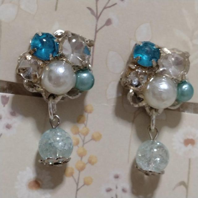 @うるツヤ★水色♪ビジューのイヤリング★ < 女性アクセサリー/時計 @うるツヤ★水色♪ビジューのイヤリング★ < 女性アクセサリー/時計の