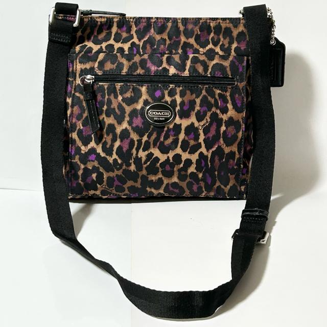 i COACH R[` F77479 iC Ip[h ^ NX{fB V_[obO  uh 