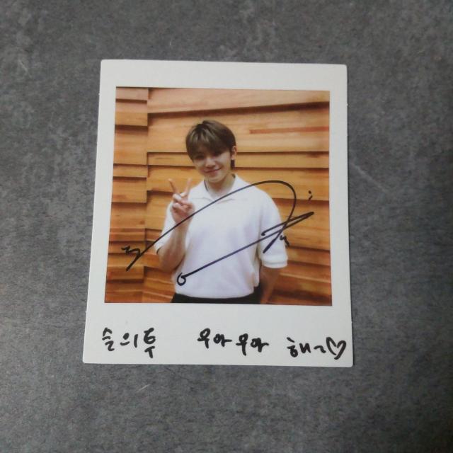 プリントサイン入りポラ3点(SEVENTEEN/ウジ/ドギョム/スングァン) < タレントグッズ プリントサイン入りポラ3点(SEVENTEEN/ウジ/ドギョム/スングァン) < タレントグッズの