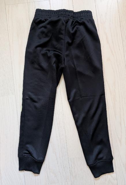 120★SQUADS★スウェットロングパンツ★長ズボン★新品★送料無料 < キッズ/ベビー 120★SQUADS★スウェットロングパンツ★長ズボン★新品★送料無料 < キッズ/ベビーの