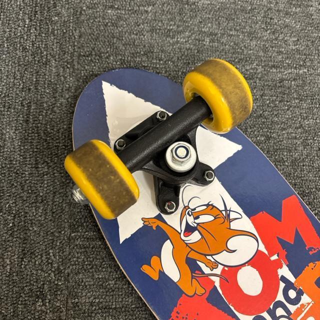 即決 TOM and JERRY トムとジェリー 85th スケートボード < アニメ/コミック/キャラクター 即決 TOM and JERRY トムとジェリー 85th スケートボード < アニメ/コミック/キャラクターの