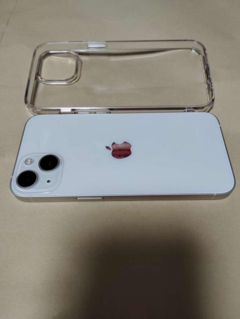iPhone 13 128GB SIM�t���[ �X�^�[���C�g �{�� �o�b�e���[83% �N���A�P�[�X�t �� �Ɠd/AV�� 