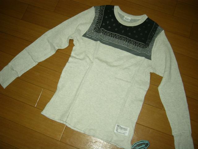 新品アンライバルドUNRIVALEDカットソー1バンダナ柄ロンTシャツ < ブランド  新品アンライバルドUNRIVALEDカットソー1バンダナ柄ロンTシャツ < ブランドの