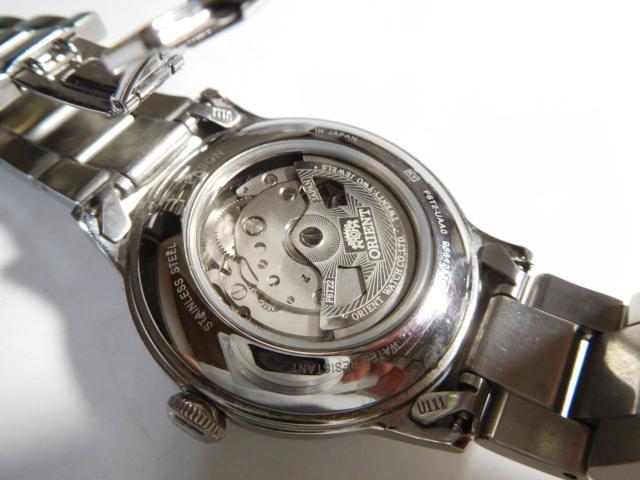 オリエント の腕時計メンズ 自動巻 動作確認済!。 < 男性アクセサリー/時計 オリエント の腕時計メンズ 自動巻 動作確認済!。 < 男性アクセサリー/時計の