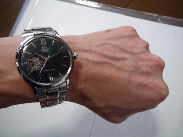 オリエント の腕時計メンズ 自動巻 動作確認済!。 < 男性アクセサリー/時計 オリエント の腕時計メンズ 自動巻 動作確認済!。 < 男性アクセサリー/時計の