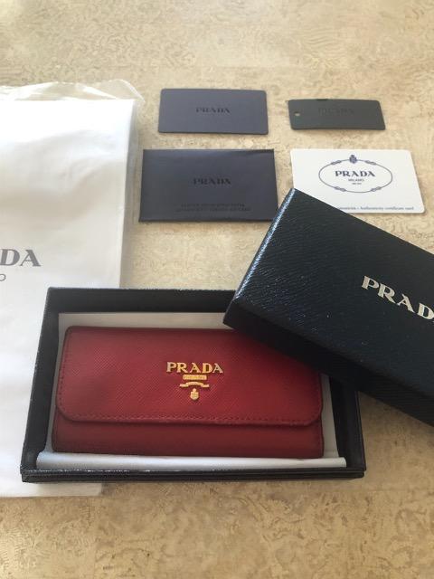 PRADA v_ԃL[P[XEMeB[  uh 
