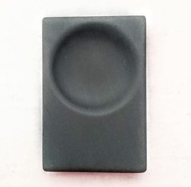 硯 一筆箋用 硯石 ミニ硯 大きさ見本に500円玉と写しました 携帯用硯 墨 水差し ケース < インテリア/ライフ  硯 一筆箋用 硯石 ミニ硯 大きさ見本に500円玉と写しました 携帯用硯 墨 水差し ケース < インテリア/ライフの