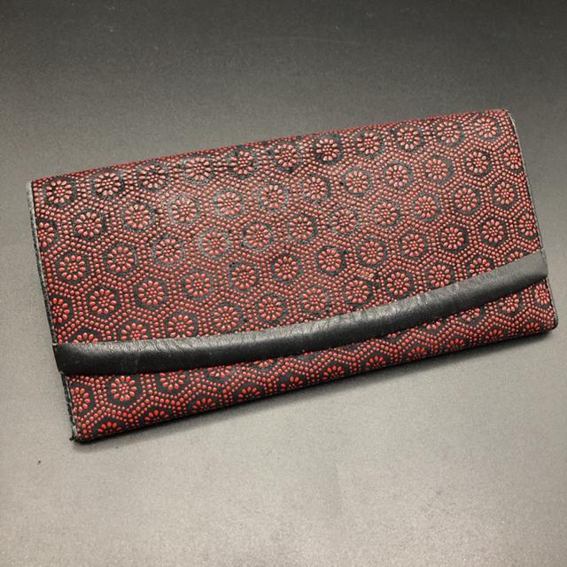 即決 印傳屋 印伝 INDEN-YA 長財布 < 女性ファッション  即決 印傳屋 印伝 INDEN-YA 長財布  < 女性ファッションの
