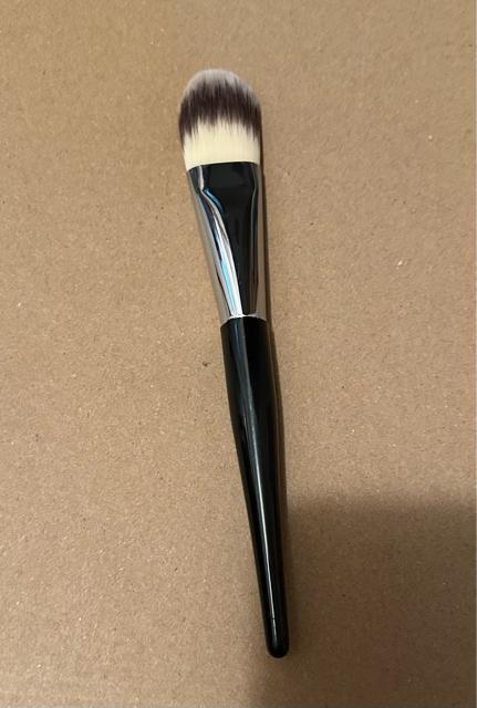 PLAZA ファンデーションブラシ < 香水/コスメ/ネイル PLAZA ファンデーションブラシ < 香水/コスメ/ネイルの
