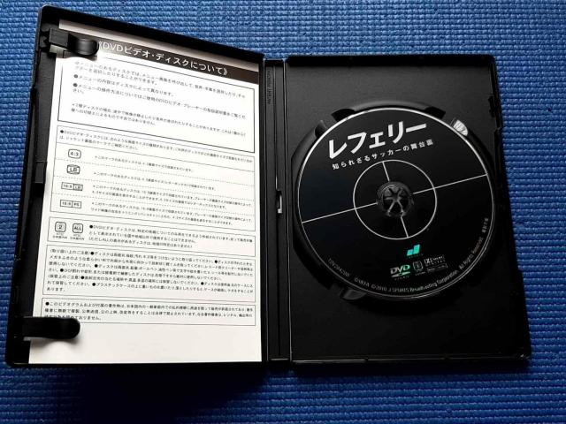 DVD ���t�F���[ �m��ꂴ��T�b�J�[�̕��䗠 �� CD/DVD/�r�f�I�� 