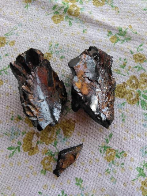 レア エリートシュンガイト 原石 欠片 < ホビー レア エリートシュンガイト 原石 欠片 < ホビーの