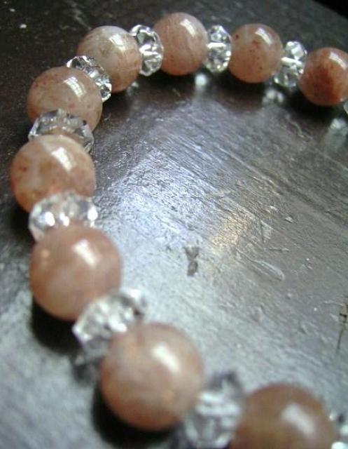 ☆即決☆サンストーンxカット水晶ブレスレット < 女性アクセサリー/時計 ☆即決☆サンストーンxカット水晶ブレスレット < 女性アクセサリー/時計の