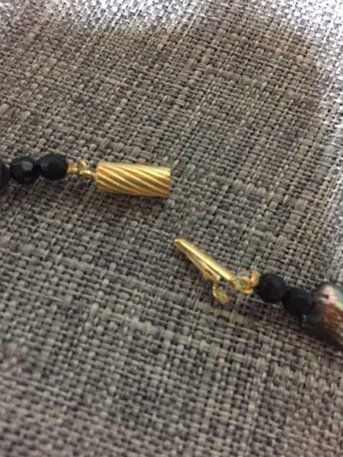 変わりパール 玉虫色 お洒落ネックレス < 女性アクセサリー/時計  変わりパール 玉虫色 お洒落ネックレス < 女性アクセサリー/時計の
