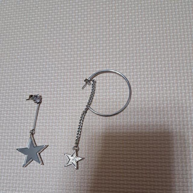 ピアス < 女性アクセサリー/時計  ピアス  < 女性アクセサリー/時計の