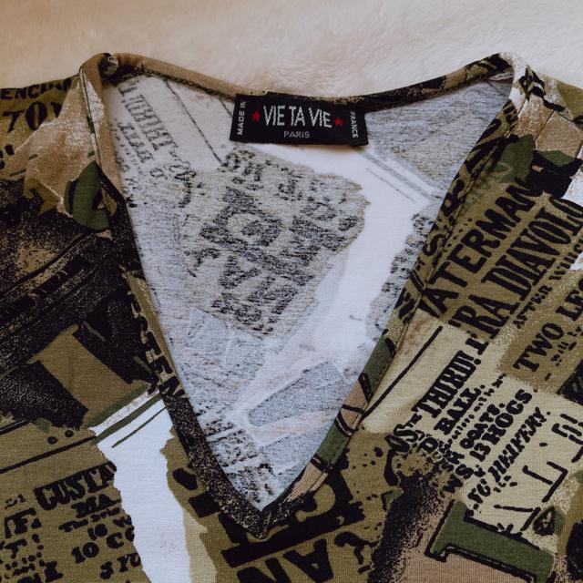 VIE TA VIE 英字 アーミー Vネック 半袖 Tシャツ カットソー  F N2m < 女性ファッション  VIE TA VIE 英字 アーミー Vネック 半袖 Tシャツ カットソー  F N2m < 女性ファッションの