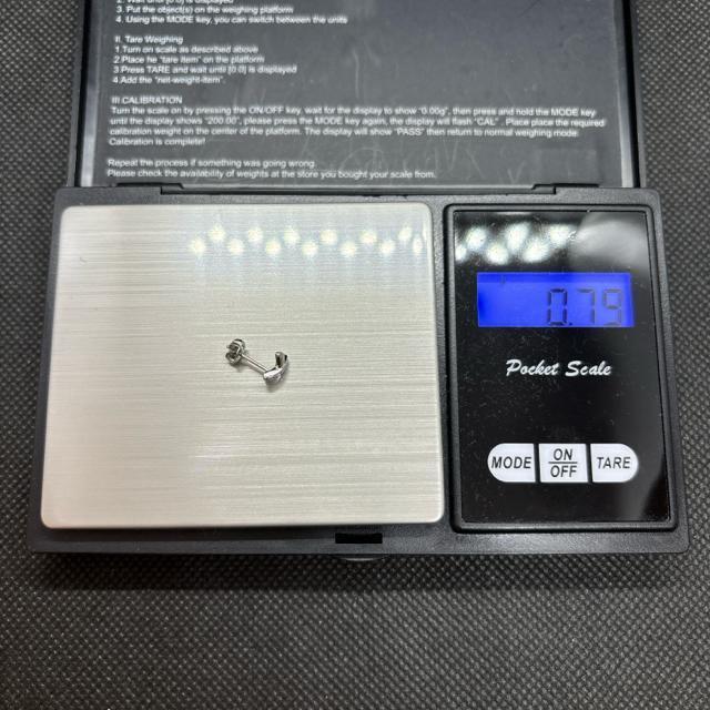 即決 4℃ ヨンドシー Pt900 プラチナ ピアス 片耳のみ < ブランド  即決 4℃ ヨンドシー Pt900 プラチナ ピアス 片耳のみ < ブランドの