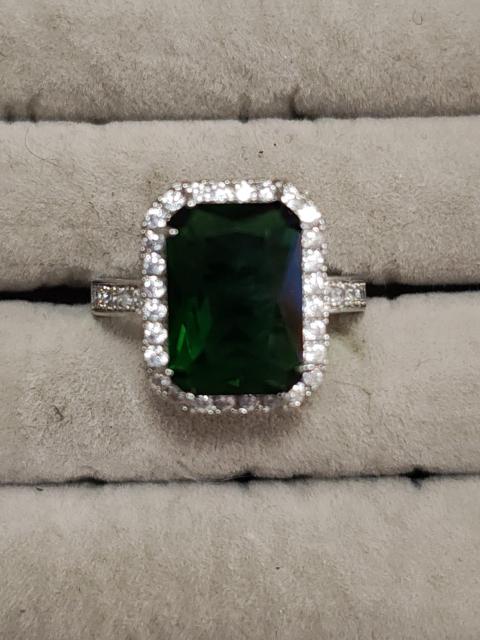 �O���[���̎w��  �� �����A�N�Z�T���[/���v�� 