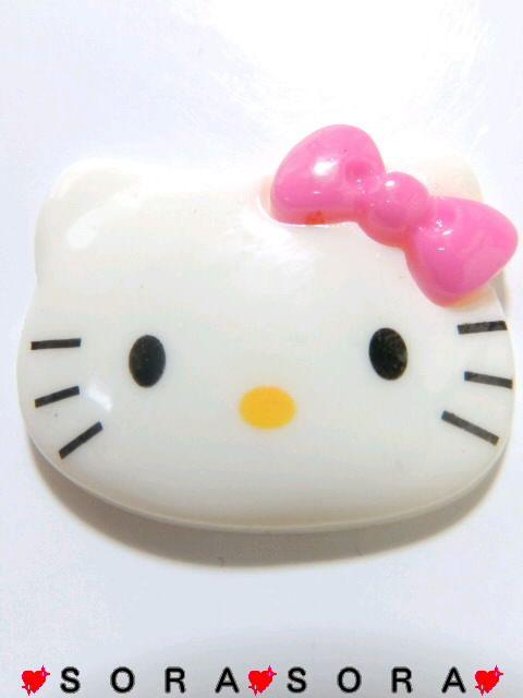 デコパーツ【キティフェイス】濃ピンクリボン < 香水/コスメ/ネイル デコパーツ【キティフェイス】濃ピンクリボン < 香水/コスメ/ネイルの