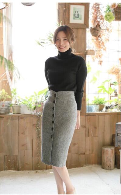 期間限定SALE●スタイルUP●フロントボタン ペンシルスカート●グレー < 女性ファッション  期間限定SALE●スタイルUP●フロントボタン ペンシルスカート●グレー < 女性ファッションの