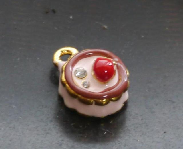 デコ電アクセ手芸パーツ 苺サンドクッキーチャームピンク < ペット/手芸/園芸  デコ電アクセ手芸パーツ 苺サンドクッキーチャームピンク  < ペット/手芸/園芸の