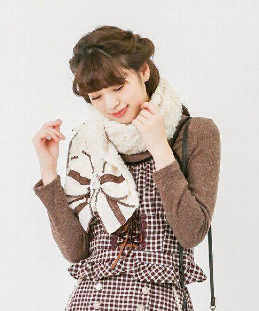 新品☆アクシーズ*BIGリボンファーマフラー < ブランド  新品☆アクシーズ*BIGリボンファーマフラー < ブランドの