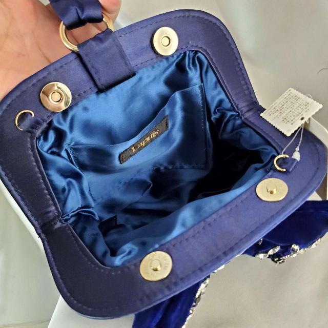 込み★ラピュイ★ラインストーン&リボンデザインパーティーバック★ < 女性ファッション  込み★ラピュイ★ラインストーン&リボンデザインパーティーバック★ < 女性ファッションの