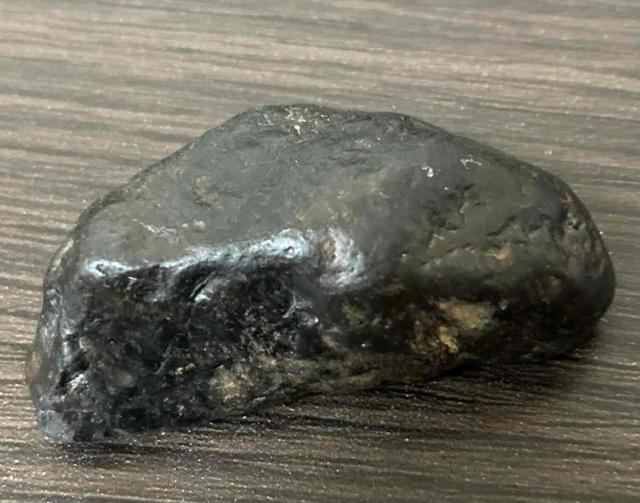 3,000円スタート!「ワイヤー作家」や「ジュエリー作家」の素材に阿波隕石(メテオライト)原石 < インテリア/ライフ  3,000円スタート!「ワイヤー作家」や「ジュエリー作家」の素材に阿波隕石(メテオライト)原石 < インテリア/ライフの