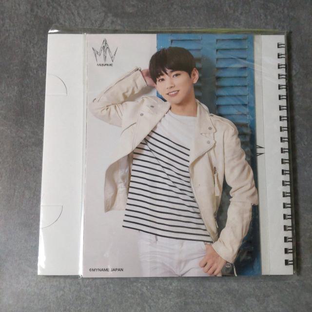 【数量限定】MYNAME  写真集+【特典】 卓上カレンダー&大判フォトカード < タレントグッズ  【数量限定】MYNAME  写真集+【特典】 卓上カレンダー&大判フォトカード < タレントグッズの