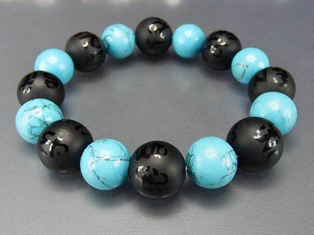 天然石フロストオニキス六字真言約14mm人工ターコイズ約12mmブレスレット810-138a < 男性アクセサリー/時計  天然石フロストオニキス六字真言約14mm人工ターコイズ約12mmブレスレット810-138a  < 男性アクセサリー/時計の