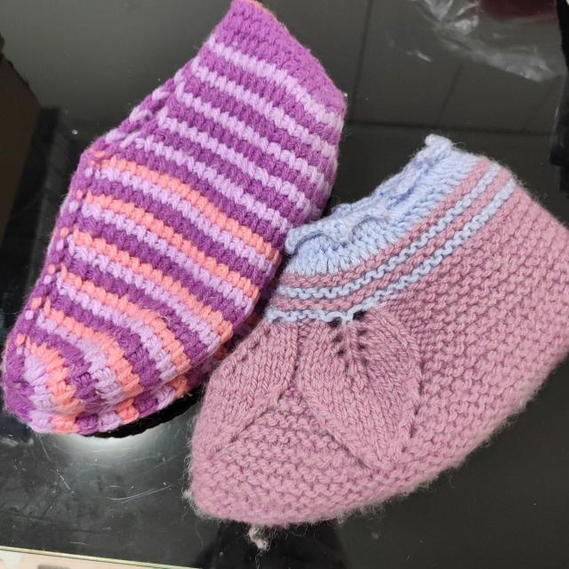 ハンドメイド ニット靴下 紫とオレンジ ストライプ < ペット/手芸/園芸 ハンドメイド ニット靴下 紫とオレンジ ストライプ < ペット/手芸/園芸の