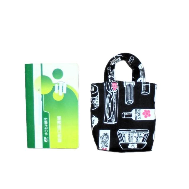 ◆ミニ◆MARY QUANT◆マリークワント・コスメ×黒地◆小物入れポーチ < 女性ファッション  ◆ミニ◆MARY QUANT◆マリークワント・コスメ×黒地◆小物入れポーチ < 女性ファッションの