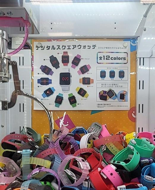 デジタルスクエアウォッチ☆ブルー < 女性ファッション  デジタルスクエアウォッチ☆ブルー < 女性ファッションの