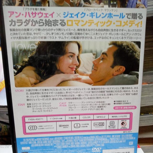 ���u���h���b�O �� CD/DVD/�r�f�I�� 