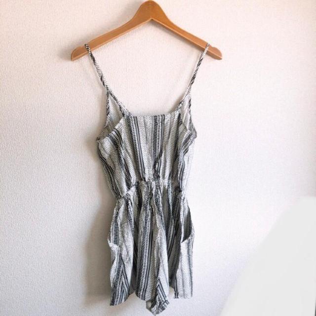 ◆H&M/エイチ&エム◆ミニ丈オールインワン★ホワイト34サイズ♪美品*海コーデ*プール*部屋着 < ブランド  ◆H&M/エイチ&エム◆ミニ丈オールインワン★ホワイト34サイズ♪美品*海コーデ*プール*部屋着 < ブランドの