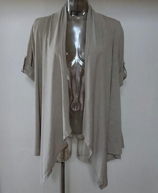 セシルマクビー★アシンメトリー カーディガン < ブランド セシルマクビー★アシンメトリー カーディガン < ブランドの