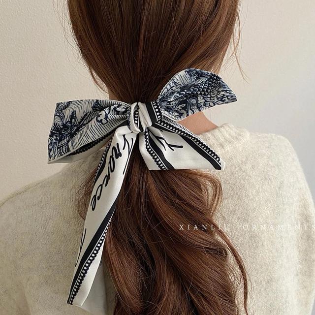 韓国ファッション●3weyリボンスカーフ【新品】シルク調スカーフ ヘアアクセサリー < 女性ファッション  韓国ファッション●3weyリボンスカーフ【新品】シルク調スカーフ ヘアアクセサリー < 女性ファッションの