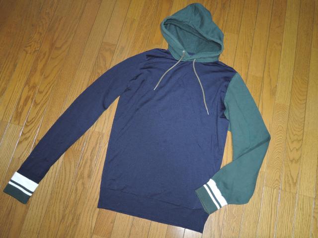 sacai サカイ × JOHN SMEDLEY ジョン スメドレー ニット切替 パーカー 1 紺緑 バイカラー 薄手 カットソー < ブランド  sacai サカイ × JOHN SMEDLEY ジョン スメドレー ニット切替 パーカー 1 紺緑 バイカラー 薄手 カットソー < ブランドの