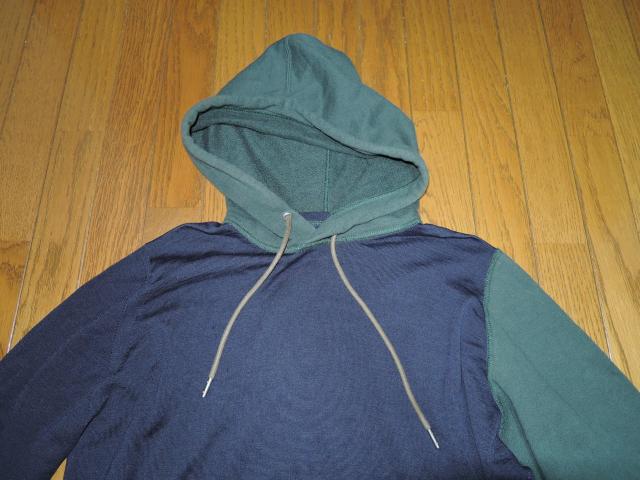 sacai サカイ × JOHN SMEDLEY ジョン スメドレー ニット切替 パーカー 1 紺緑 バイカラー 薄手 カットソー < ブランド  sacai サカイ × JOHN SMEDLEY ジョン スメドレー ニット切替 パーカー 1 紺緑 バイカラー 薄手 カットソー < ブランドの