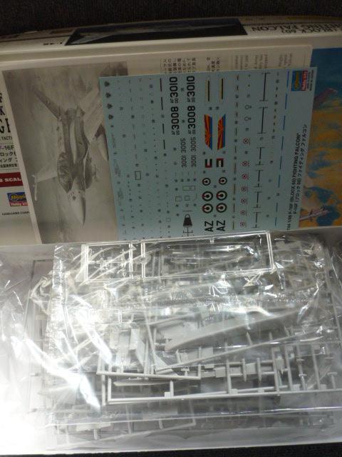 プラモデル「アラブ首長国連邦空軍戦術戦闘機F-16F(ブロック60)ファイティングファルコン」T2 < ホビー  プラモデル「アラブ首長国連邦空軍戦術戦闘機F-16F(ブロック60)ファイティングファルコン」T2 < ホビーの