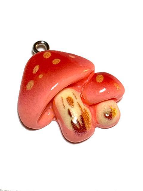 1044 可愛いキノコシリーズ 樹脂チャーム アクセサリーパーツ きのこ < ペット/手芸/園芸 1044 可愛いキノコシリーズ 樹脂チャーム アクセサリーパーツ きのこ < ペット/手芸/園芸の