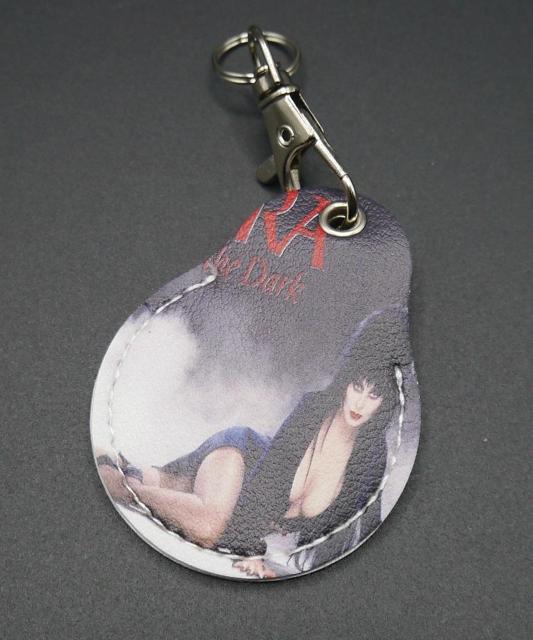 �V�i�@�G�����@�C���@Elvira, Mistress of the Dark�@�L�[�z���_�[ �� �z�r�[�� 