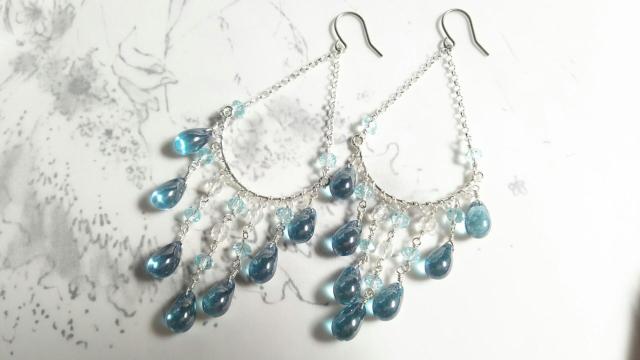 SF*シャンデリアピアス*蒼×水色 21022 < 女性ファッション  SF*シャンデリアピアス*蒼×水色 21022  < 女性ファッションの