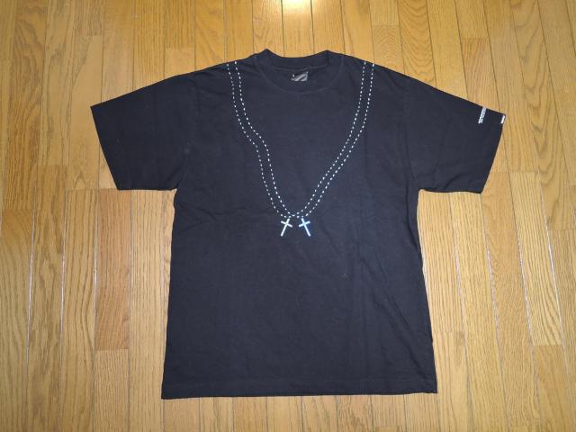 美中古 NEIGHBORHOOD ネイバーフッド 刺繍 Tシャツ 1 黒 ステッチ ネックレス カットソー < ブランド 美中古 NEIGHBORHOOD ネイバーフッド 刺繍 Tシャツ 1 黒 ステッチ ネックレス カットソー < ブランドの