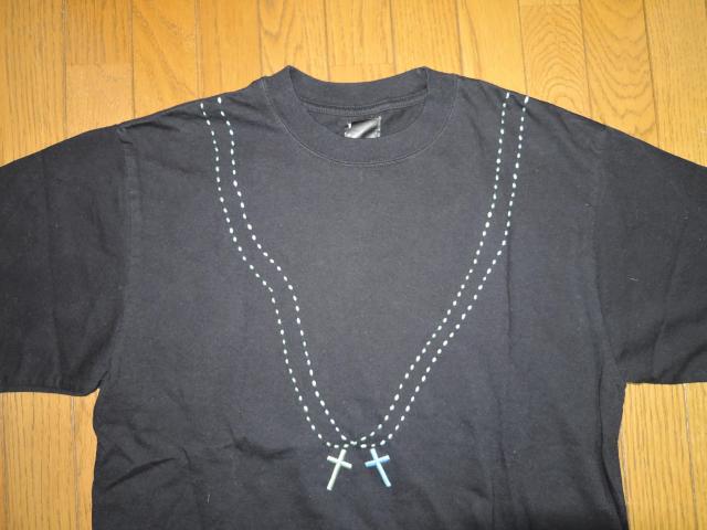 美中古 NEIGHBORHOOD ネイバーフッド 刺繍 Tシャツ 1 黒 ステッチ ネックレス カットソー < ブランド 美中古 NEIGHBORHOOD ネイバーフッド 刺繍 Tシャツ 1 黒 ステッチ ネックレス カットソー < ブランドの